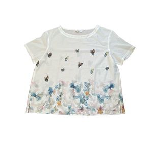 🦋 Beautiful shear white top with butterfly pattern size XL